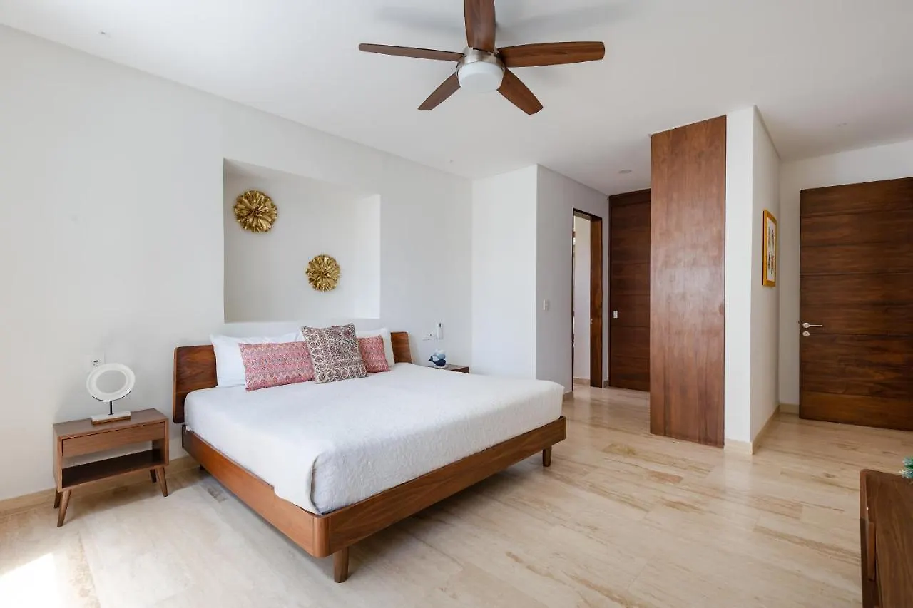 Near Airport, Pool, Spa & Jacuzzi - 3 Bedrooms Cancún Apartmán